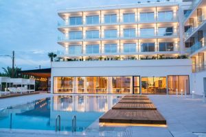 Hotel At Herbal