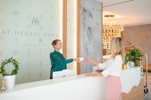 Hotel At Herbal