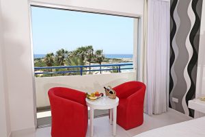 Dome Beach Hotel & Resort