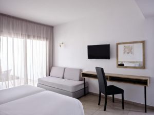 Atlantica Panthea Resort