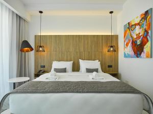 The Blue Ivy Hotel & Suites