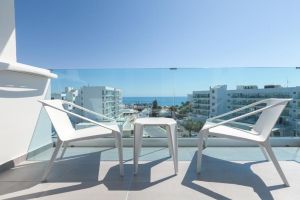 The Blue Ivy Hotel & Suites
