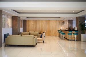 Sunrise Oasis Hotel