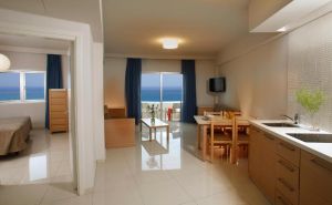 Sunrise Oasis Hotel