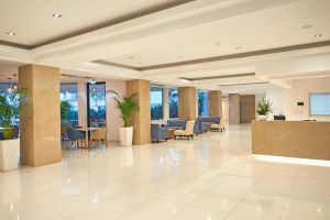 Sunrise Oasis Hotel