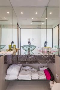 Napa Mermaid Hotel & Suites