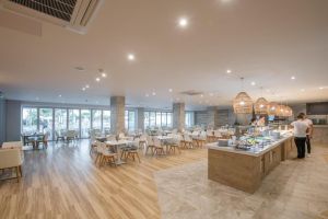 Narcissos Waterpark Resort