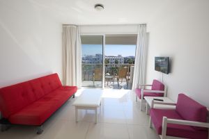 Anastasia Apartments