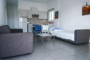 Kaos Hotel Apartments