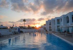 Kaos Hotel Apartments