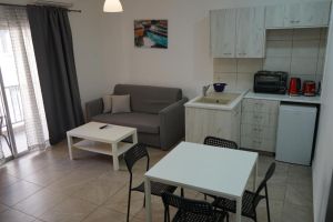 Polyxeni Hotel Apartments