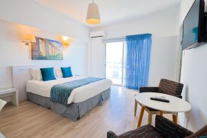 Mikes Kanarium Hotel