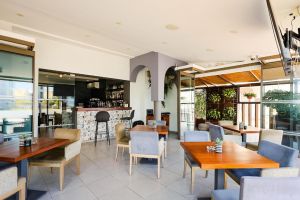 Mikes Kanarium Hotel