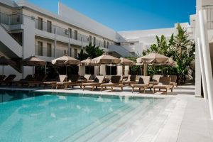 Nissi Park Hotel