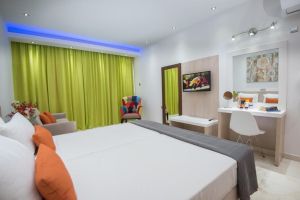 Loutsiana Deluxe Apartments
