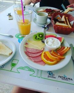 Hotel Fedrania Gardens