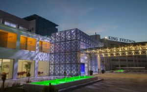 King Evelthon Beach Hotel