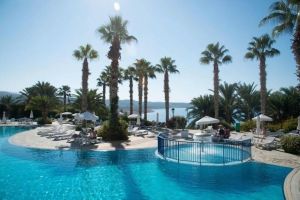Ascos Coral Beach Hotel