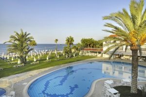 Akti Beach Hotel and Village Resort