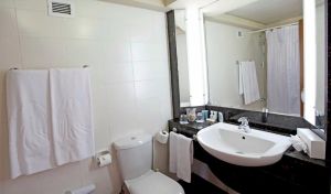 Poseidonia Beach Hotel