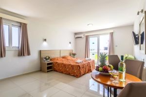 Paul Marie Hotel Apartments