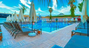 Q Ella Beach Hotel