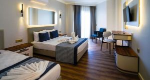 Q Ella Beach Hotel