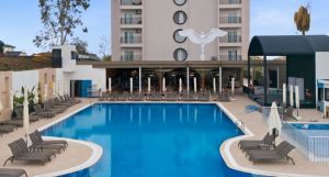 Q Ella Beach Hotel