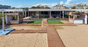 Q Ella Beach Hotel