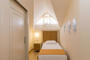 VICTORY RESORT HOTEL