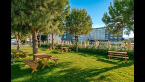 VOX MARIS RESORT SIDE