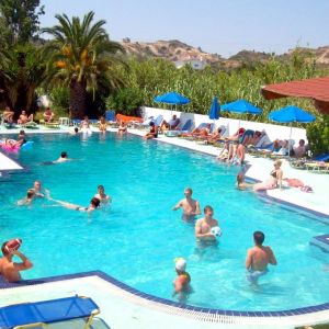 Hotel Sotirakis Studios