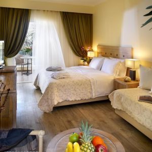 Hotel Portes Beach