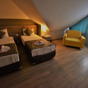 Lucida Beach Hotel