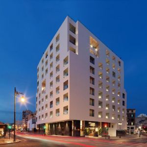 H10 Croma Malaga