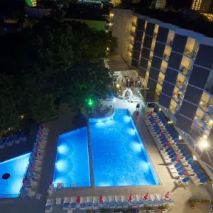 Hotel Slavey