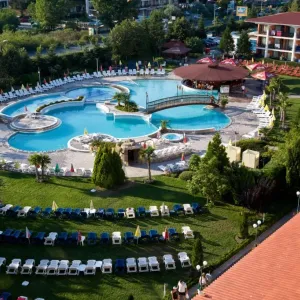 Hotel Hrizantema