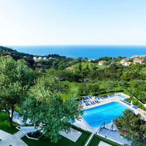 Hotel Olympus Thea