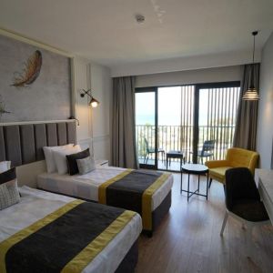 The Raga Side 16 Fine Dining Hotel Adult Only