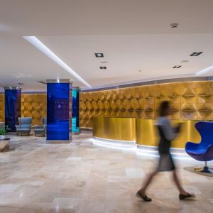 I Resort Beach Hotel