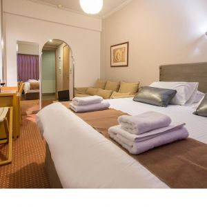 Phoenix Hotel