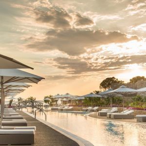 Hotel Ikos Olivia