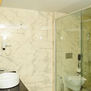 Sey Beach Hotel and Spa