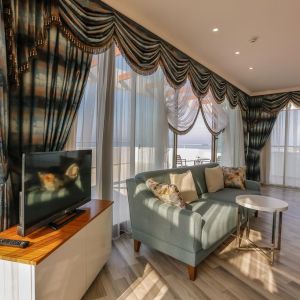 Xoria Deluxe Hotel