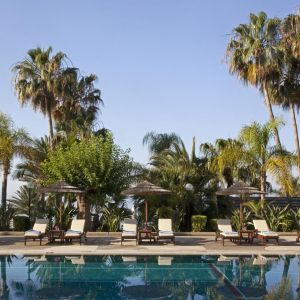 Hotel Amathus Beach