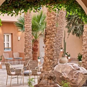 Captains Inn Hotel