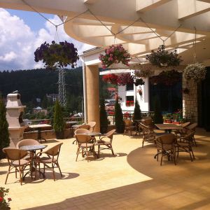 Hotel Sky and Sky Predeal