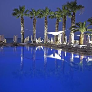 Hotel Vrissiana Beach