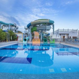 Jadore Deluxe Hotel and Spa