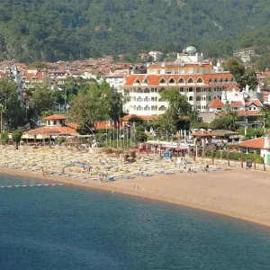 Hotel Fortuna Beach